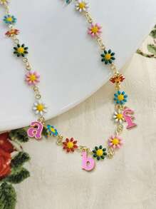 Personalized Daisy Necklace - Custom Initial Dopamine Color Jewelry For Women, Adjustable Collarbone Chain With Spring Floral Charm, Dainty Everyday Accessories.Perfect For Girls, Friends, Family - Birthday Party Jewelry, Travel/Back-To-School/Graduation Season Gift.
