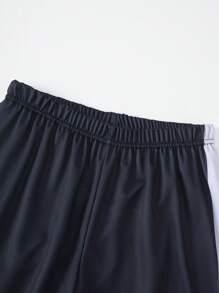 青少年男孩透气速干运动跑步短裤，宽松版型，网眼面料，户外健身百慕大裤 - 黑色 - 查看 5