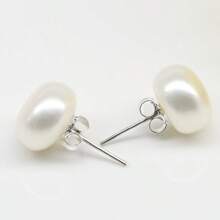 1 Pair 6-7mm Small S925 Silver Natural Freshwater Pearl Stud Earrings - Simple Elegance Flat Round - Versatile Daily Banquet Dress Stud Earrings