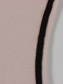 مجموعة رياضية نسائية صيفية من قطعتين من FQLWL، بلوزة قصيرة بطبعة حرفية وياقة على شكل حرف V، مع شورت بخيط للربط، بدلة رياضية كاجوال