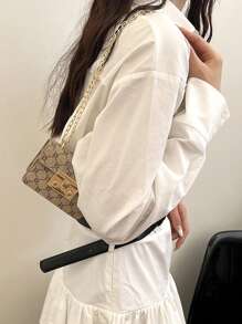 1pc Pu 时尚复古迷你时尚硬币小方包，百搭小众设计时尚单肩斜挎包，舒适的肩带，顺滑的长款，百搭不挑剔，适合日常外出、游玩、上学、通勤使用，是送给朋友的完美礼物 - 迷你方包 - 查看 3