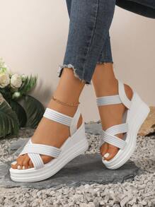 女士交叉松紧带休闲时尚厚底凉鞋，厚底加长腿，适合户外散步、约会、度假搭配裙子和裤子，穿着方便，轻便舒适 - 白色 - 查看 6