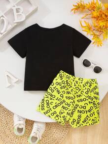 2pcs Baby Boy Letter & Cartoon Bear Print Short Sleeve Top & Random Letter Pocket Shorts Fashion Outfit Set