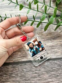 1/2 pezzi di portachiavi personalizzati, portachiavi personalizzati per donne, portachiavi in acrilico personalizzati con foto/nome/codice musicale, portachiavi personalizzati per coppie, 6x4,5 cm, 2 stili, portachiavi personalizzati per fidanzato, dawg, incisi, paillettes, acciaio inossidabile, vintage, casual, unisex, hipster, old money, eleganti per studenti universitari, matricole, studenti di secondo anno, studenti più giovani