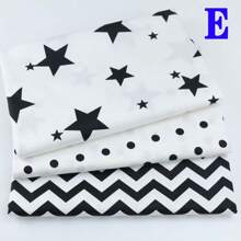 3 Pcs/Lot Cartoon Starry Sky Cloud Star Series Twill Fabric Five Pointed Star Crown Design Printed Cloth Geometric Stripe/Wave Pattern Design DIY Handmade Cloth Head Quilting Patchwork Cloth Group Pillow Cover Cloth Block Sewing Scrapbooking Cloth Tecidos Calico