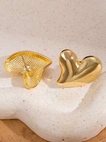 1 Pair Sweet Heart-Shaped Stud Earrings, Suitable For Dates, Holidays, Gifts For Friends