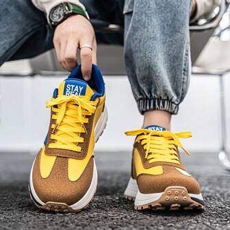 scarpe sportive da uomo alla moda, con lacci, suola morbida e spessa, scarpe da running, casual, traspiranti e a collo basso, versatili, con suola in gomma nera antiscivolo in PU