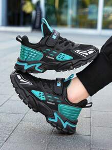 Scarpe sportive casual per ragazzi con chiusura a strappo, ammortizzanti antiscivolo traspiranti in rete, scarpe da basket confortevoli e durevoli adatte per attività all'aperto come corsa e camminata, adatte per teenager e bambini, per uso interno/esterno e per allenamento di basket e corsa