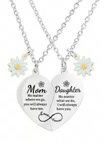 2Pcs Mother Daughter Heart Matching Pendant Necklace Set Gifts For Mom Mother's Day Birthday Christmas Presents From Daughter Mother's Day Gifts For Mom