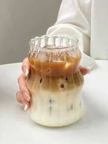 1pc 550ml Glass Coffee Cup (Without Straw) For Home Use, Suitable For Women, Drinking Beverage Milk Tea Cup.Aesthetic Ripple Glass Cups, Wavy Design Tumblers, Clear Drinking Glasses For Iced Coffee, Modern Unique Glassware, Short Tumbler, Cold Drink Glasses, Creative Kitchen Glass, Decorative Water Cups.Very Suitable For Daily Use, Coffee And Tea Time, Home Decoration, Social Gatherings, Gift Giving, Photography Props, Restaurants Or Cafes, Etc