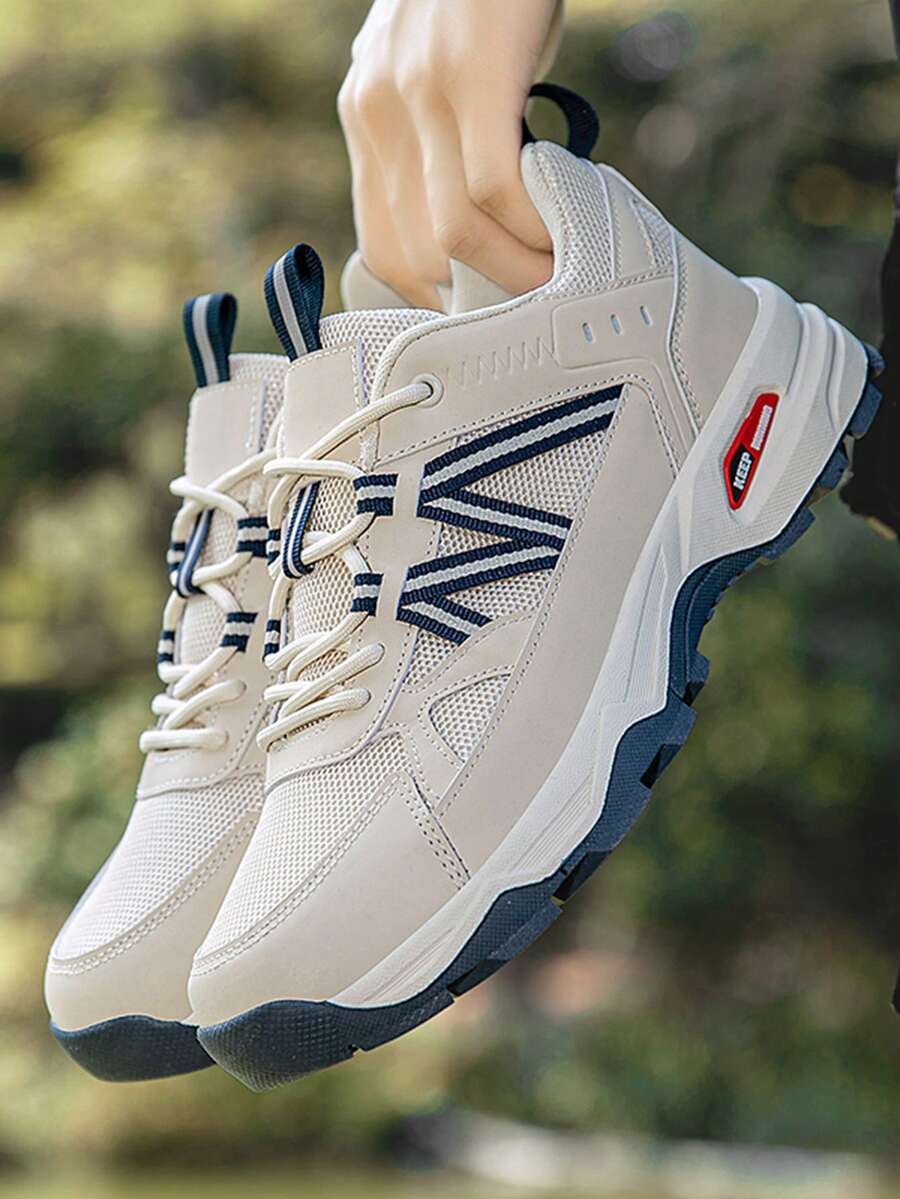 أحذية رياضية للرجال مقاومة للانزلاق وتنفس مناسبة للتنزه في الهواء الطلق ، أحذية تشتت الصدمات للتنزه والجري الترياثلوني - بيج - مشاهدة 1