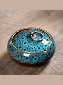 Ceramic Ashtray With Lid Round Cigar Ashtray Suitable For Home, Office, Bar/Restaurant, Also Can Be Used As Table Decoration. Office/Home Decoration, Smoking Set, Ashtray, Portable Car Ashtray, Mahogany Ashtray. Ceramic Collection Ornaments. Halloween/Christmas Decoration Ornaments. Holiday Gifts. Great Gift For Smokers (Kiln Fired, Appearance Has Been Changed) Gift For Smokers