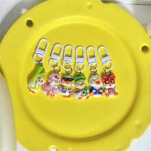 6 pezzi Ciondolo portachiavi carino a forma di papero ricco, regalo divertente per coppie, migliori amici, studenti, accessori per auto, ciondoli per borse, accessori per zaini stile gotico Y2K, cordini con porta badge