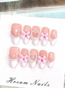 10片手工美甲贴片，短款可爱方形法式美甲，珍珠蝴蝶结设计，爱心珍珠美甲，甜美可爱全覆盖式按压假指甲，情人节美甲，居家DIY美甲，四季美甲，适合女性旅行、派对、约会，可拆卸可重复使用，日常办公美甲佩戴。节日美甲按压式美甲贴片，美甲用品，手工按压式美甲贴片。 - 彩色 - 查看 16