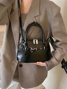 New Women's Bowling Tote Bag, Minimalist Design With Adjustable Shoulder Strap Design Crossbody Bag, High-End And Stylish Shell Bag, Daily Shopping And Commuting Bag For Commuting To Work, Casual Multi-Functional Zipper Closure Shoulder Bag, Suitable For Gifting Friends For Shopping, Dating, Business Trips, And Business