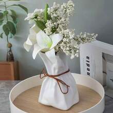 Jarrón decorativo inspirado en telas hecho a mano con lazo - Decoración del hogar minimalista moderna en forma de bolsa con tonos pastel para escritorio/estantería/sala de estar - Pieza versátil de exhibición para interiores con estilo bohemio y decoración de eventos - Recipiente de acento listo para regalar