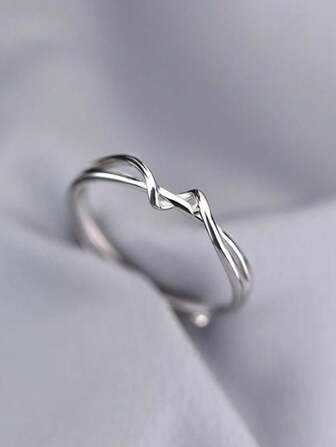 1 件 S925 纯银简约线条缠绕戒指，时尚优雅，适合日常佩戴，优质女士珠宝