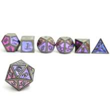 مجموعة نرد لماعة معدنية، مصنوعة يدويًا من مواد متعددة السطوح D4 D6 D8 D10  D20، مجموعة من 7 قطع مناسبة للألعاب الدورية - متعدد الألوان - مشاهدة 3