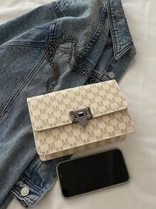 A Lady's New Fashion Monogram Shoulder Bag, Metal Chain Versatile Casual Crossbody Bag, Street Square Bag, Suitable For Young Girls, College Students, Beginners, White-Collar People, Shopping, Great For Office, College, Work, Business, Commuting.