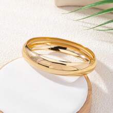 1 pieza Brazalete de metal liso y de color dorado de moda y lujoso para mujeres, apto para uso diario