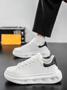 Baskets de style minimaliste pour hommes, de couleur unie, à lacets avant confortables et avec plateforme. Chaussures de skateboard unisexes décontractées et légères, à bout rond, pour l'extérieur, en noir