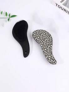 1 Pezzo Set di Pettine Massaggiante con Stampa Leopardata Soffice, Pettine a Corno con Motivo Leopardato, Spazzola, Spazzole per Capelli, Spazzola per Bordi, Spazzola per Capelli, Pettine per Capelli, Pettine, Spazzola Districante, Spazzola a Sfera, Mini Spazzola per Capelli, Set di Spazzole per Capelli, Pettine in Legno, Spazzola per Capelli, Spazzola, Pettini per Capelli, Accessori da Barbiere, Strumenti per Capelli, Prodotti per Capelli, Accessori per Capelli, Spazzola per Capelli Lisci, Cura dei Capelli, Pettine per Capelli, Accessori da Barbiere, Pettine per Capelli, Spazzola per Capelli Ricci, Viaggio, Accessori per Capelli, Spazzola Districante, Spazzola a Sfera, Mini Spazzola per Capelli, Accessori per Capelli, Prodotti per Capelli Ricci, Attrezzatura per Parrucchieri, Accessori, Natale, Accessori da Barbiere, Accessori per Capelli, Parrucchiere, Pettine in Legno
