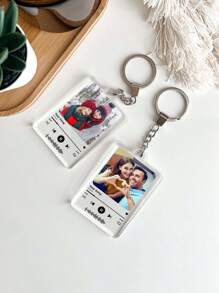 1/2 pezzi di portachiavi personalizzati, portachiavi personalizzati per donne, portachiavi in acrilico personalizzati con foto/nome/codice musicale, portachiavi personalizzati per coppie, 6x4,5 cm, 2 stili, portachiavi personalizzati per fidanzato, dawg, incisi, paillettes, acciaio inossidabile, vintage, casual, unisex, hipster, old money, eleganti per studenti universitari, matricole, studenti di secondo anno, studenti più giovani