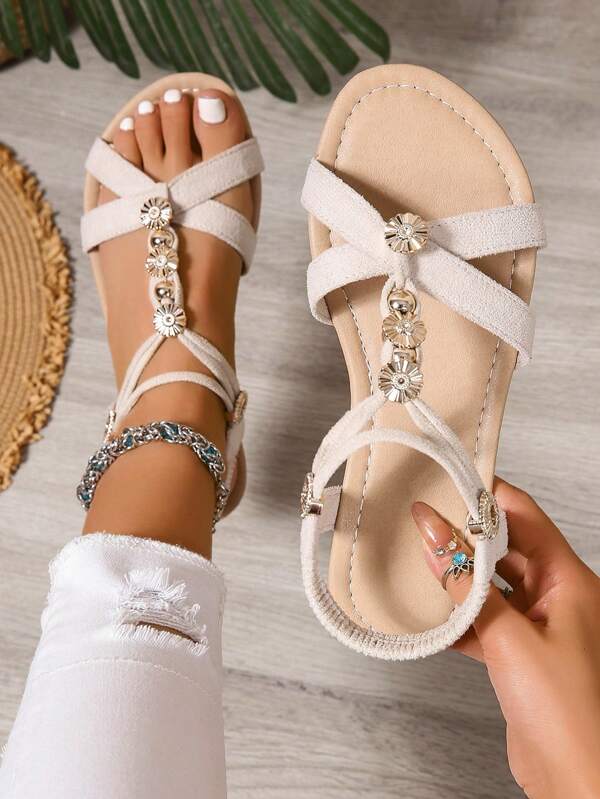 Women's Flat Sandals, Beige, Bohemian Fashion Sandals, Metal Buckle, Versatile, Elegant, Beaded, Summer Sandals