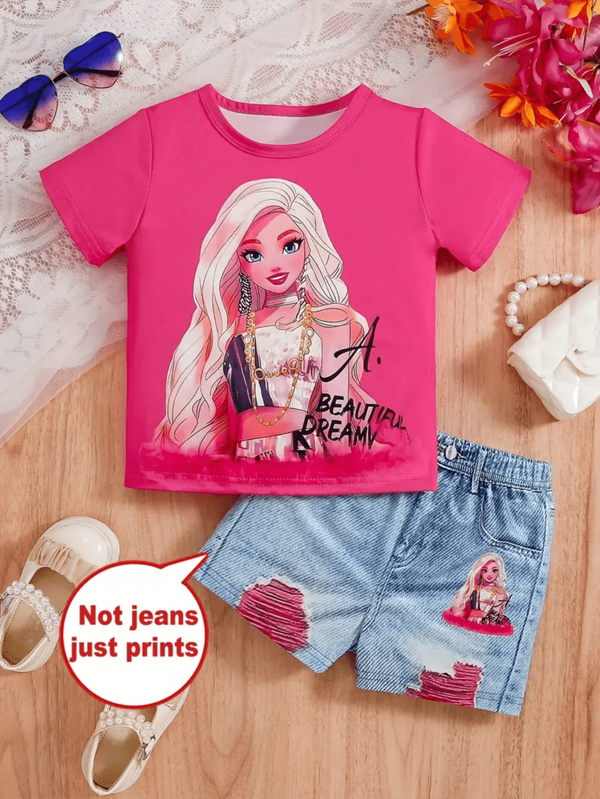 Summer Short-Sleeved T-Shirt And Shorts Set For Girls. In A Casual Style, It Features Prints Of Cartoon Girls. The Printed Shorts (Not Jeans) Are Made Of Soft Fabric. Suitable For Girls Aged 4 To 7. Summer Short-Sleeved T-Shirt And Shorts Set.