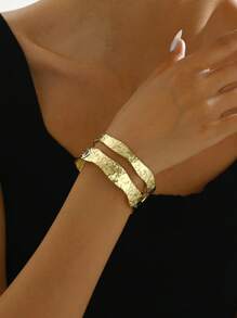 1pc Fashionable Simple Vintage European & American Style Embossed Open Cuff Bracelet - Gold - View 3