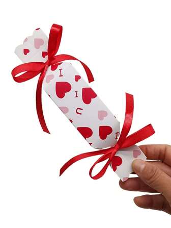 50 件圣诞糖果盒，配 100 条丝带，适用于 DIY 糖果、巧克力、饼干、装饰礼盒派对礼盒，适用于圣诞节、婚礼派对创意纸质包装礼盒