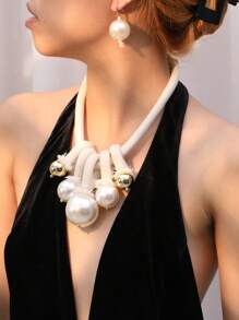 3pcs Set: Exaggerated Chunky Braided Faux Pearl Pendant Necklace And Earrings, Retro-Chic Layered Delicate Luxe Accessory Set, Suitable For Daily Wear And Occasions, Great Gift For Mom - Black - View 1