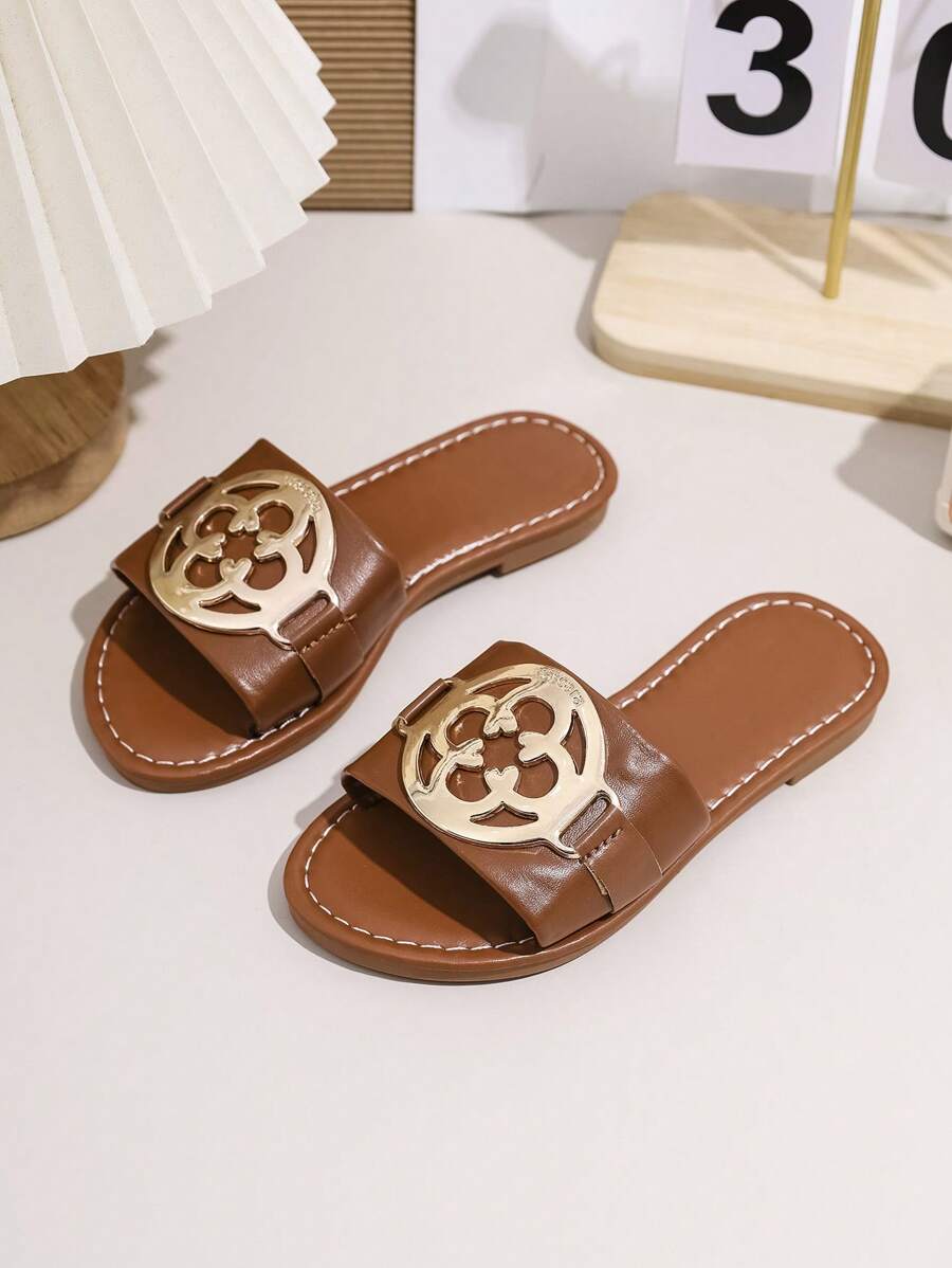 2025 新款夏季女童凉鞋，防滑平底休闲时尚百搭系带拖鞋 - 棕色 - 查看 1