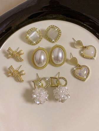 5 件套字母、仿珍珠、心形和蝴蝶结优雅别致奢华耳环耳钉