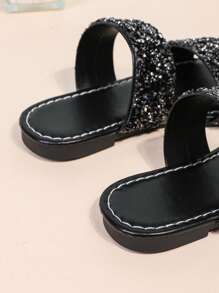 1 Pair Black Plus Size Toddler Girls' Flat Sandals, Solid Color PU Adjustable Buckle Strap, Round Toe, Non-Slip, Cute Roman Casual Slippers Suitable For 3-15 Years Old Kids, Spring/Summer New Arrival 2025