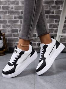 Zapatos versátiles y cómodos para monopatín con absorción de impactos, estilo casual único, livianos y antideslizantes