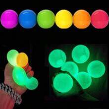 Set de 3 pelotas blandas, elásticas y que brillan en la oscuridad, que se pegan al techo y a las paredes, pelotas con luz intermitente por presión para relajación y alivio del estrés/ansiedad, juguetes ASMR, colores aleatorios