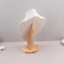 Velvet Portrait Necklace Display Pendant Organizer Jewelry Display Stand Jewelry Mannequin Bust Necklace Pendant Window Display