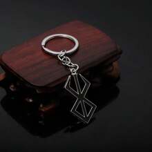 Collar con colgante de espada de Berserker Guts y llavero - Collar de estilo de espada de aleación, cadenas Behelit de Berserkers de manga, colgante con runas de la Marca del Sacrificio - Conjunto de accesorios de cosplay, regalo para mujeres, hombres y fans