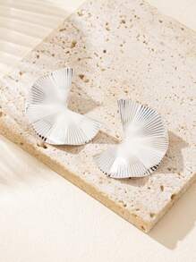 1 Pair Fashionable Leaf-Shaped Earrings For Women, Jewelry Gift Suitable For Daily Wear Or Gift Giving