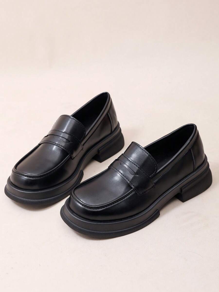 2025春季新款英伦复古厚底乐福鞋黑色高端一脚蹬圆头时尚百搭女士休闲鞋JK日系学院风真皮平底鞋