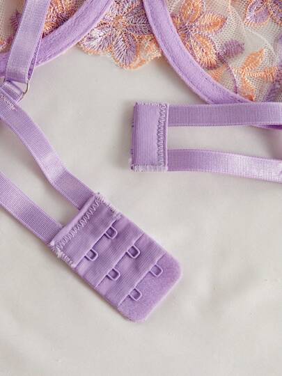 New Pieces Women BH Set, Paars Bloemen Geborduurde Mesh Underwire Slipje Verleidelijke See Through Lingerie Set Ultra Thin view 6