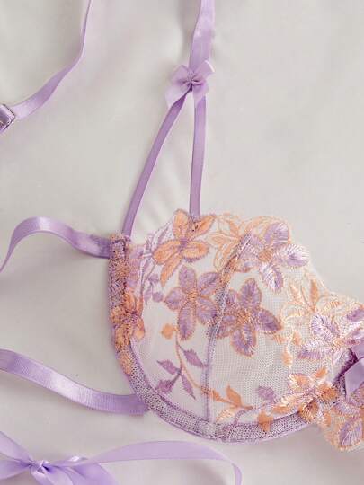 New Pieces Women BH Set, Paars Bloemen Geborduurde Mesh Underwire Slipje Verleidelijke See Through Lingerie Set Ultra Thin view 3