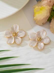 1 Pair Delicate Sweet White Enamel Flower Stud Earrings For Women, Suitable For Holiday
