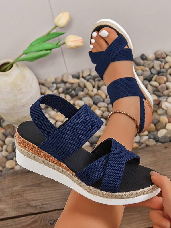 Nieuwe open teen minimalistische mode comfortabele outdoor strandslippers voor dames, waterdichte platform instapslippers, antislip sandalen voor dames voor binnen en buiten, instapsandalen met sleehak