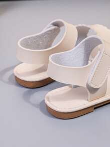 1 Pair Toddler/Little Girls Beige PU Leather Wave Stripe Sandals With Adjustable Strap And Round Toe Design, Suitable For 3-15 Years Old, Casual, Party, Vacation, Spring/Summer - View 7