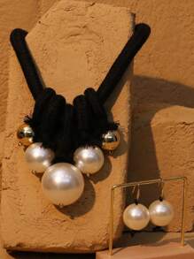 3pcs Set: Exaggerated Chunky Braided Faux Pearl Pendant Necklace And Earrings, Retro-Chic Layered Delicate Luxe Accessory Set, Suitable For Daily Wear And Occasions, Great Gift For Mom - Black - View 5