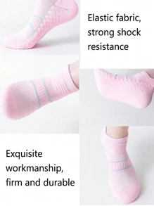 Unisex Professional Sports Socks, Outdoor Cycling Running Basketball Short Tube Terry Cushioned Anti-Slip Sports Ankle Socks, Comfortable Breathable