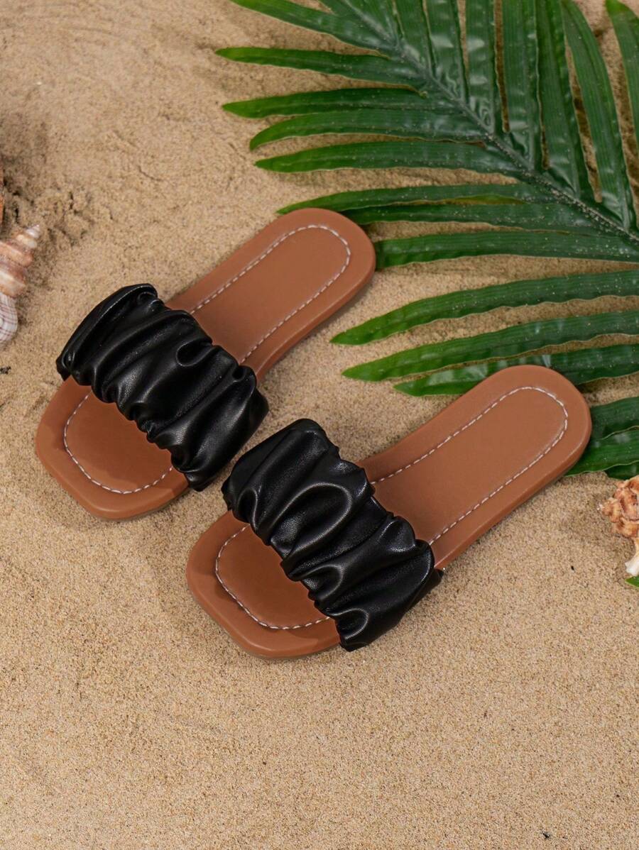 女童平底时尚一脚蹬沙滩凉鞋，适合夏季户外穿着 - 黑色 - 查看 1