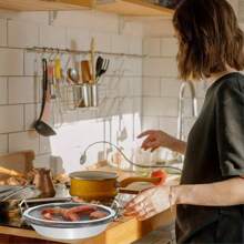 2Pcs/Set Frying Net Sieve Stainless Steel Grease Filter Tray Easy To Clean Non-Stick Fruit And Vegetable Drainer Fried Food Grease Filter With Tray Portable For Home Kitchen Cooking Tools,Kitchen Strainer Set With Fine Mesh, Essential Kitchen Tools & Kitchen Accessories, A Must-Have Kitchen Tools Gift For Home Chefs, Space-Saving Storage For Kitchen Organizers,Christmas Kitchen Gifts Idea